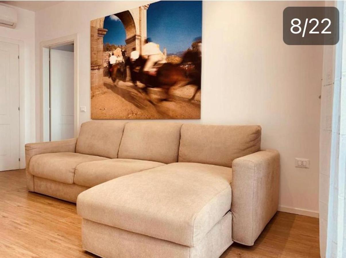 Villa Spacious House In The Heart Of Cagliari With Terrace Exterior foto